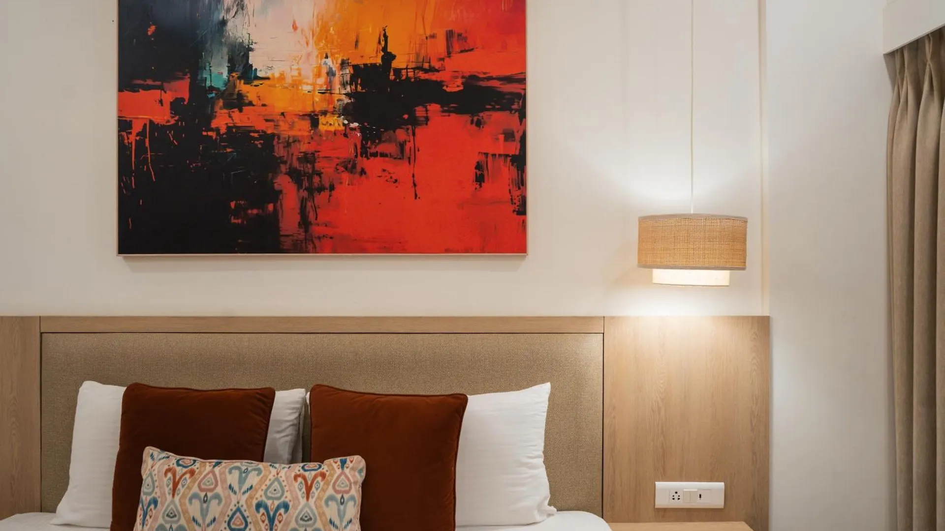 Ar Suites Klj Square Gurgáon