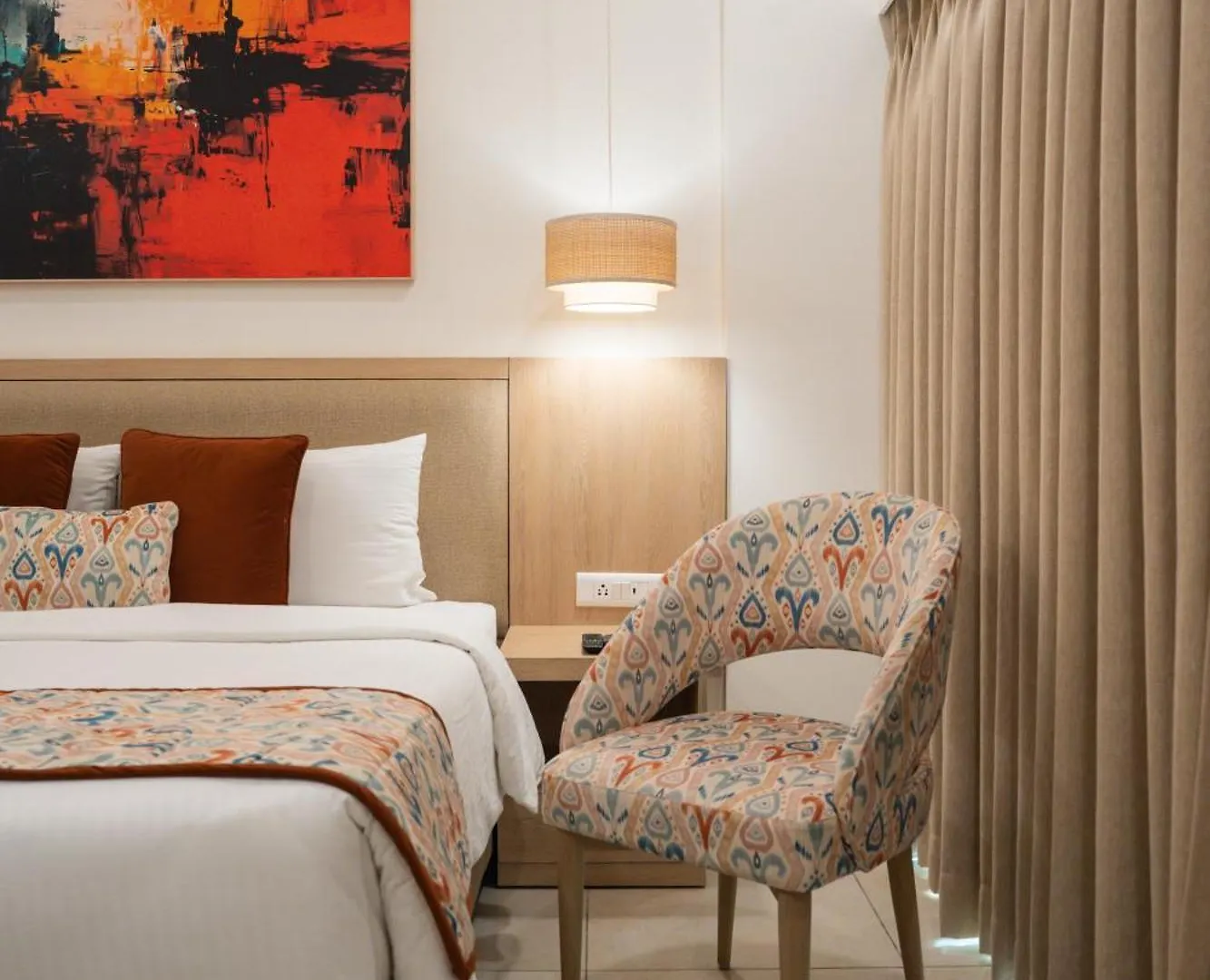 Ar Suites Klj Square Gurgáon Szálloda