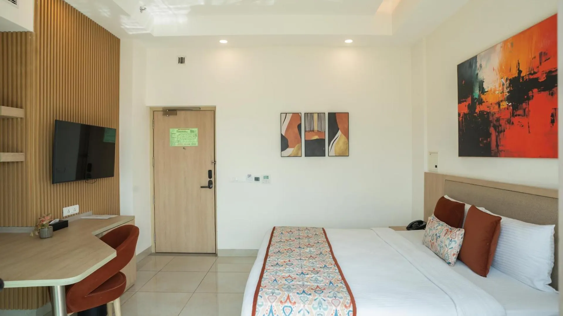Ar Suites Klj Square Gurgáon Szálloda