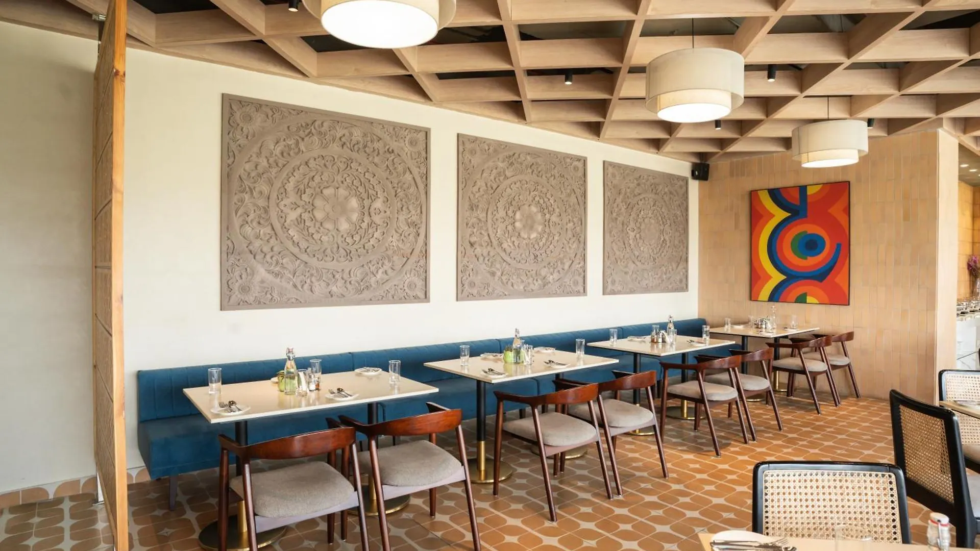 Ar Suites Klj Square Gurgáon India