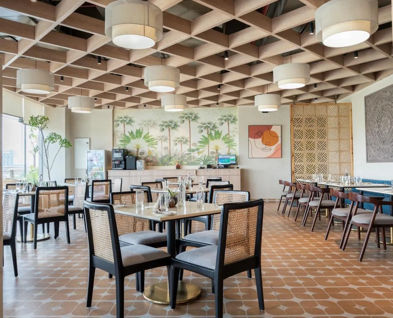 Ar Suites Klj Square Gurgáon 4*,